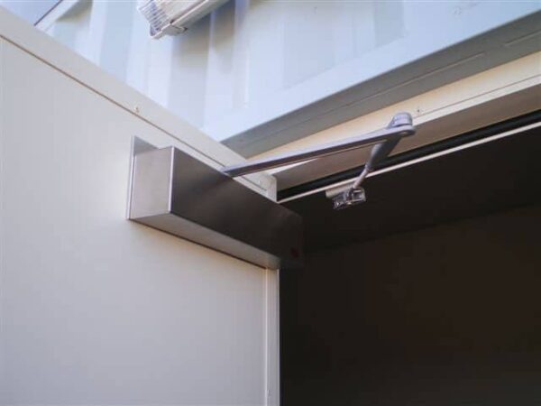 Switch Rooms - Image 4