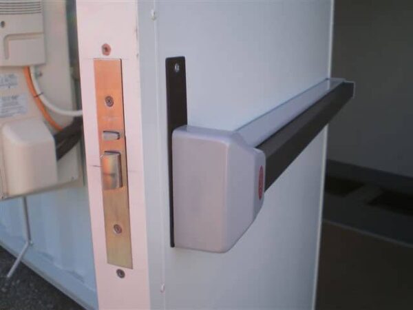 Switch Rooms - Image 2